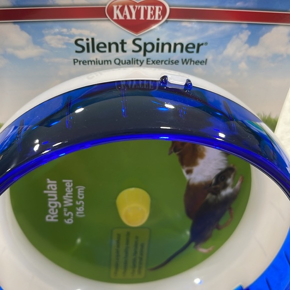 NWT KAYTEE SILENT SPINNER HAMSTER GERBIL WHEEL 6.5 INCH BLUE QUIET EXERCISE - Picture 7 of 7